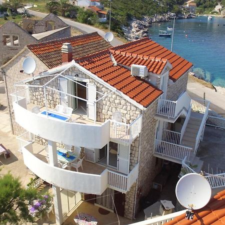 Apartment Karuza Rukavac Βις Εξωτερικό φωτογραφία