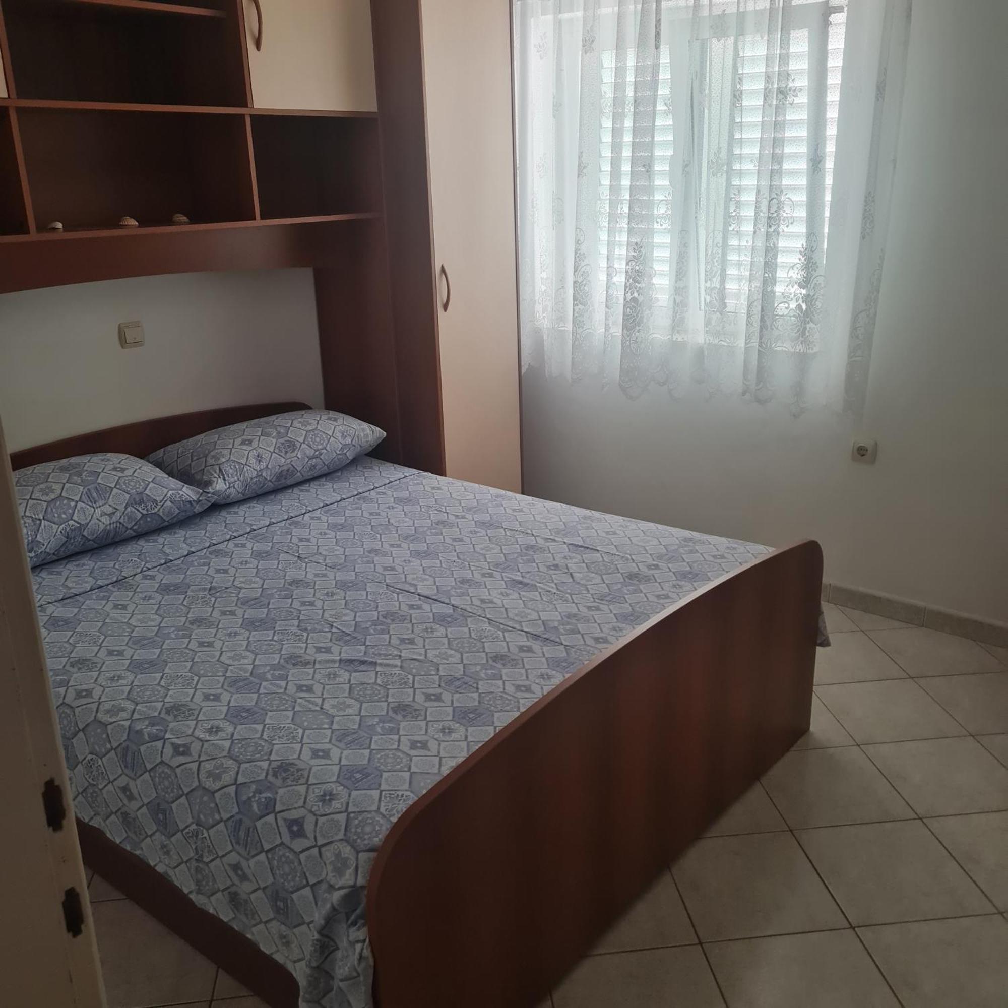 Apartment Karuza Rukavac Βις Δωμάτιο φωτογραφία