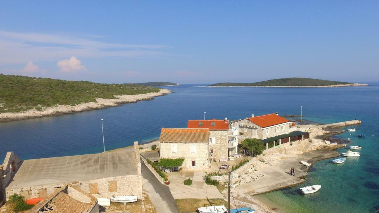 Apartment Karuza Rukavac Βις Εξωτερικό φωτογραφία