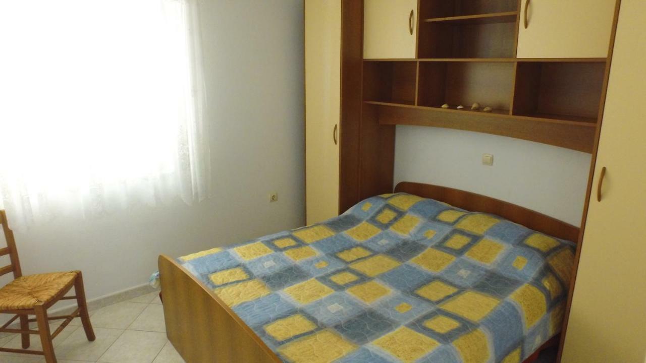 Apartment Karuza Rukavac Βις Εξωτερικό φωτογραφία