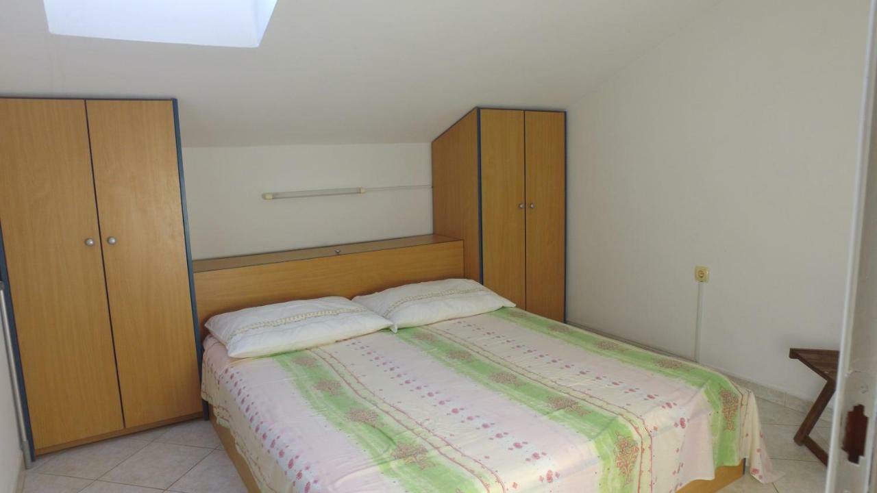 Apartment Karuza Rukavac Βις Εξωτερικό φωτογραφία